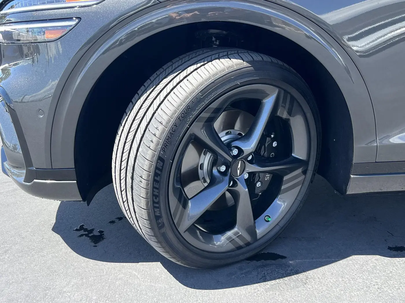 2026 Genesis Gv70 - $65,968
