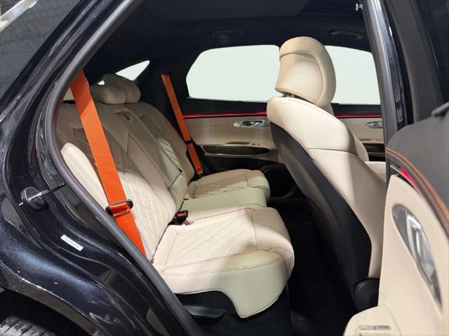 2026 Genesis Gv70 - $64,999