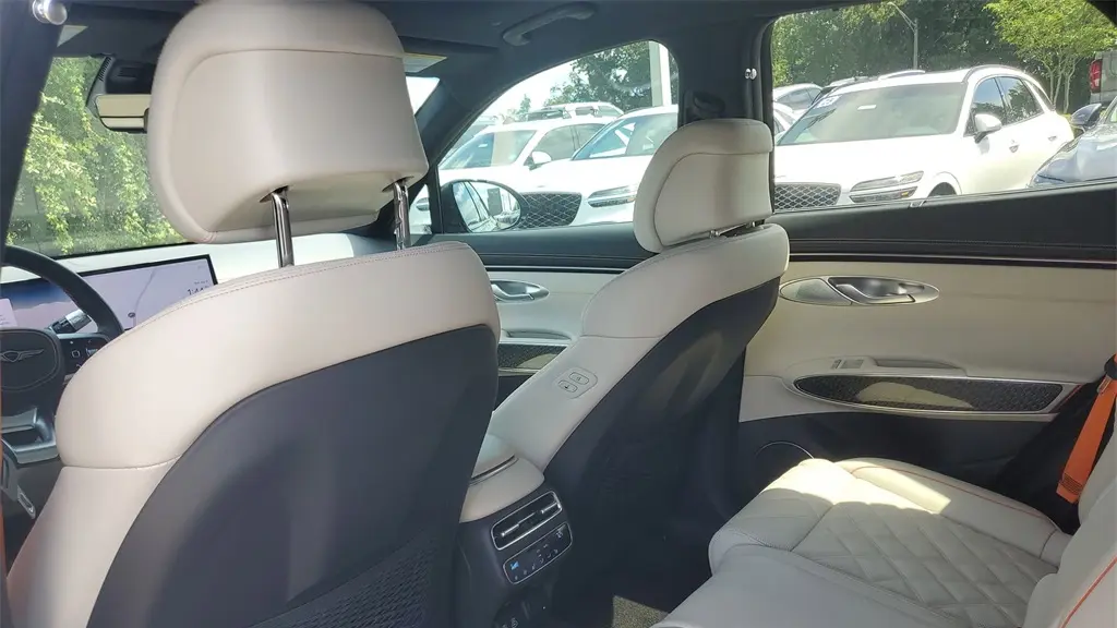 2026 Genesis GV70 3.5T Sport Prestige