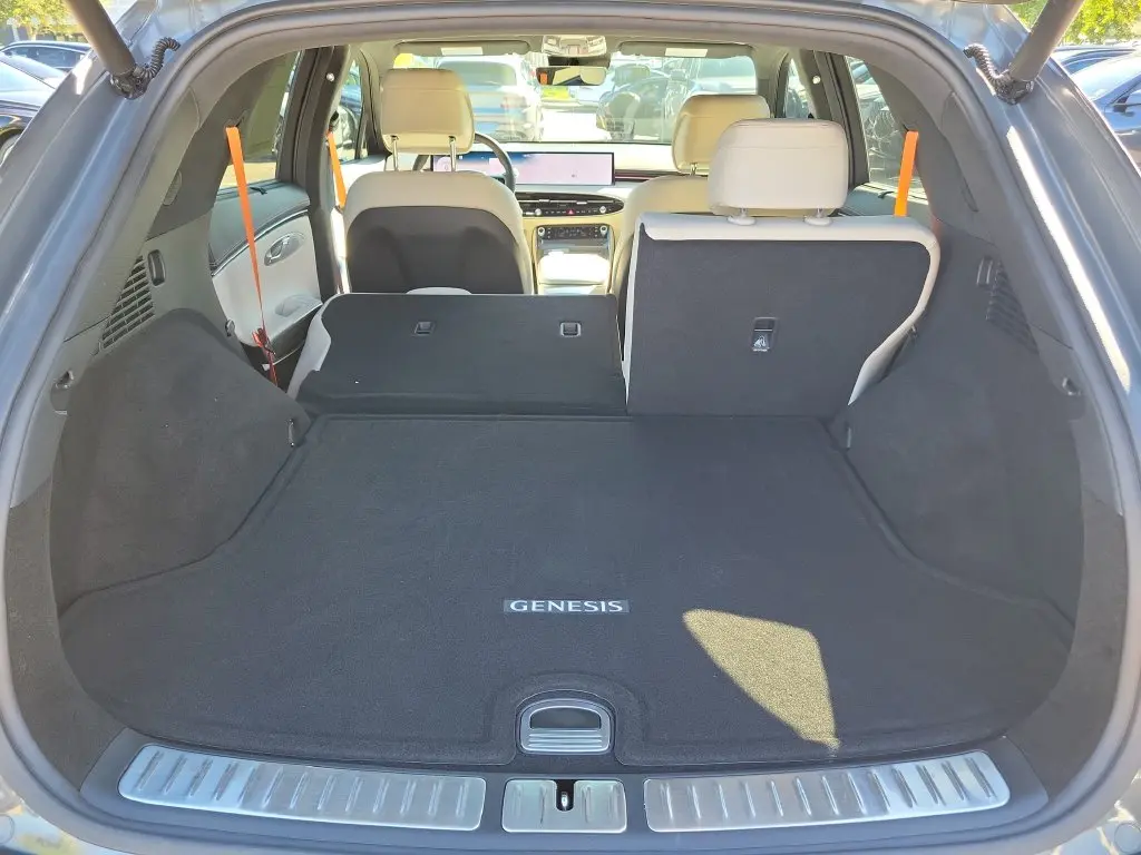 2026 Genesis Gv70 - $64,099