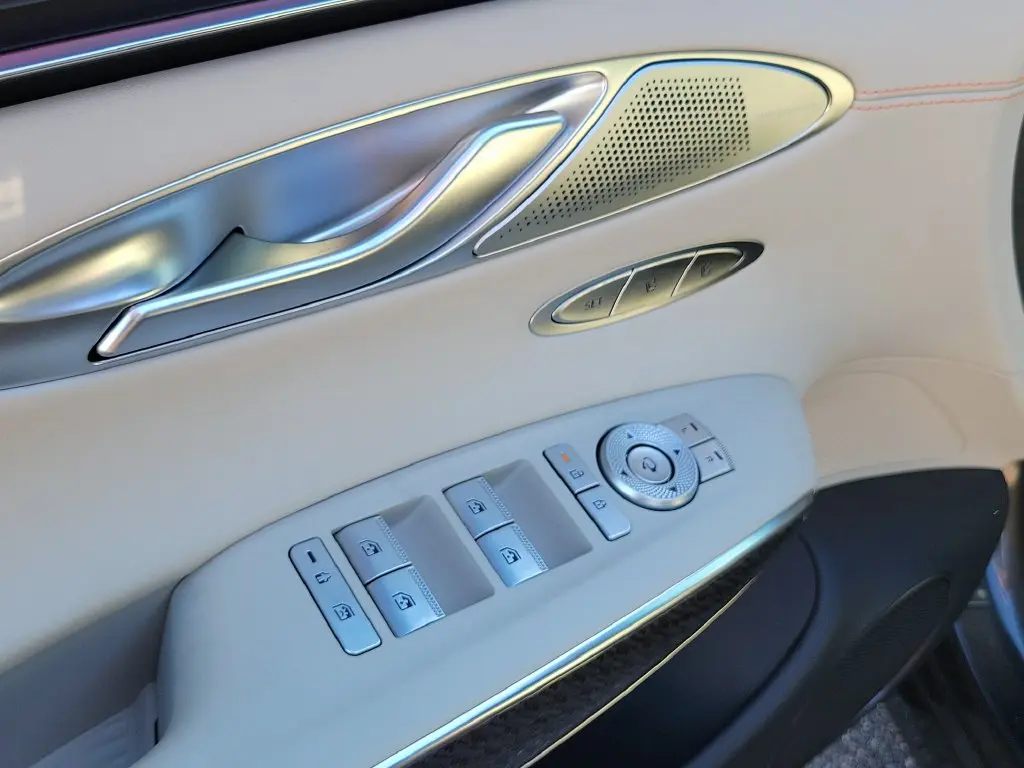2026 Genesis Gv70 - $64,099