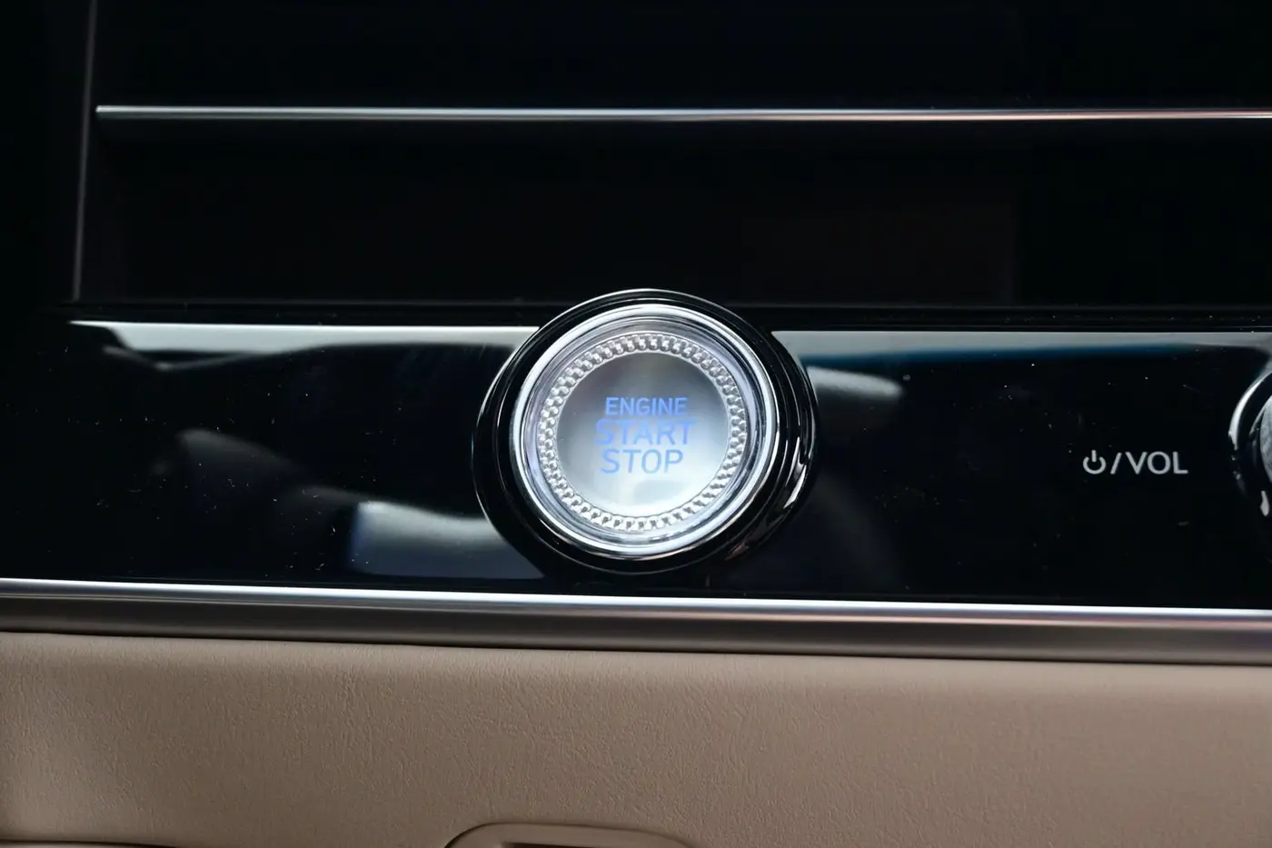 2026 Genesis Gv70 - $62,225