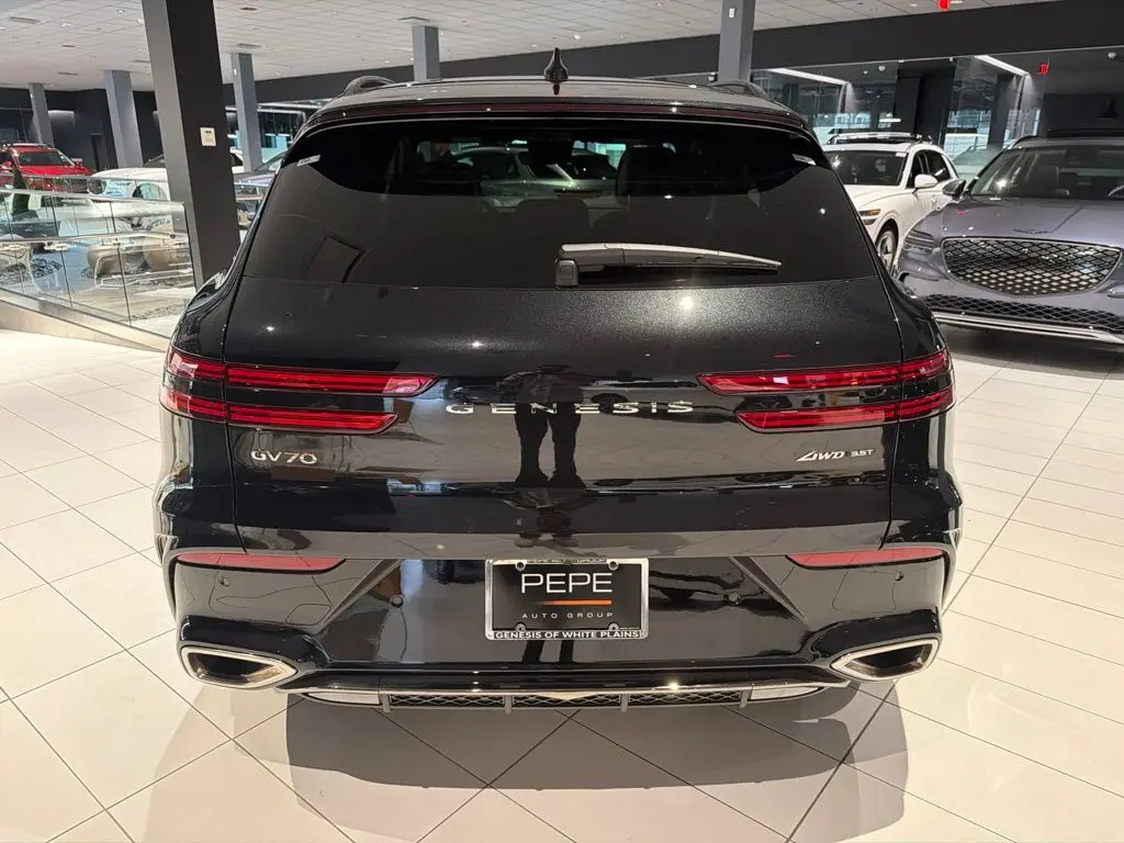 2026 Genesis Gv70 - $65,595