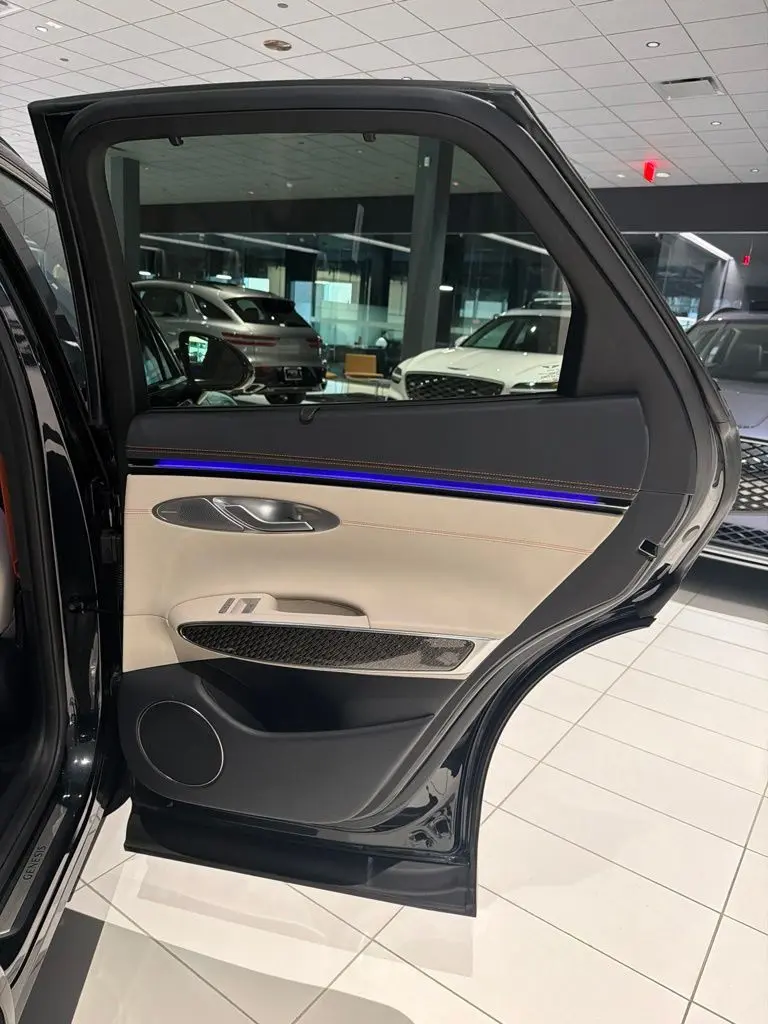 2026 Genesis Gv70 - $65,595