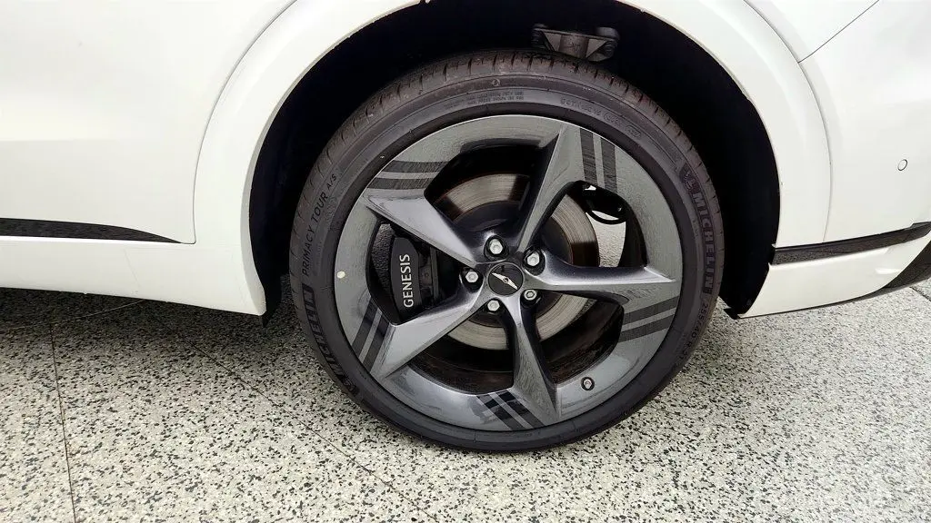 2026 Genesis Gv70 - $46,995