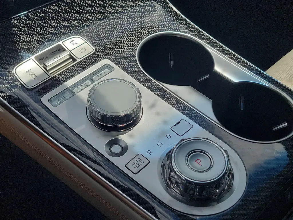 2026 Genesis Gv70 - $73,299