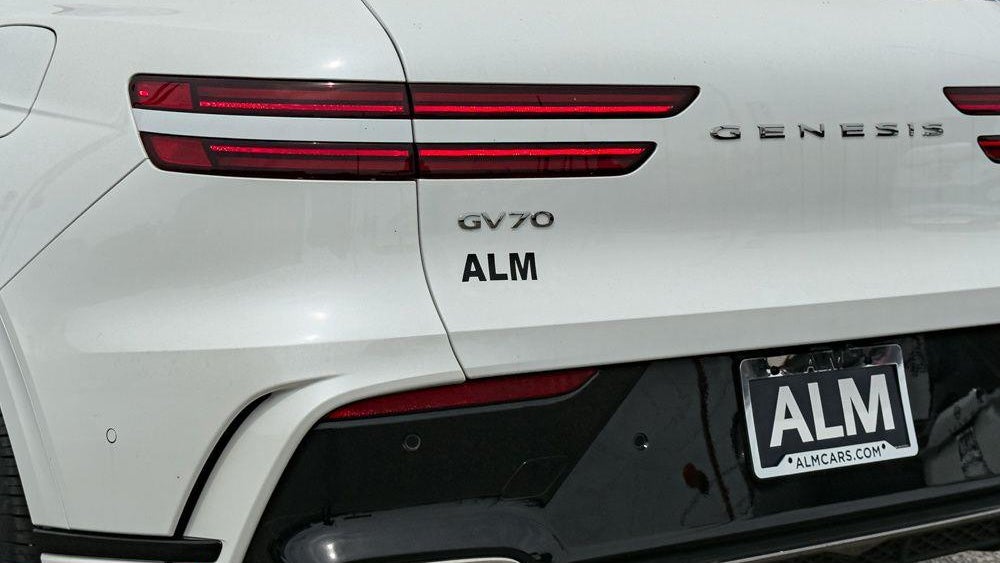 2026 Genesis GV70 2.5T Sport Prestige