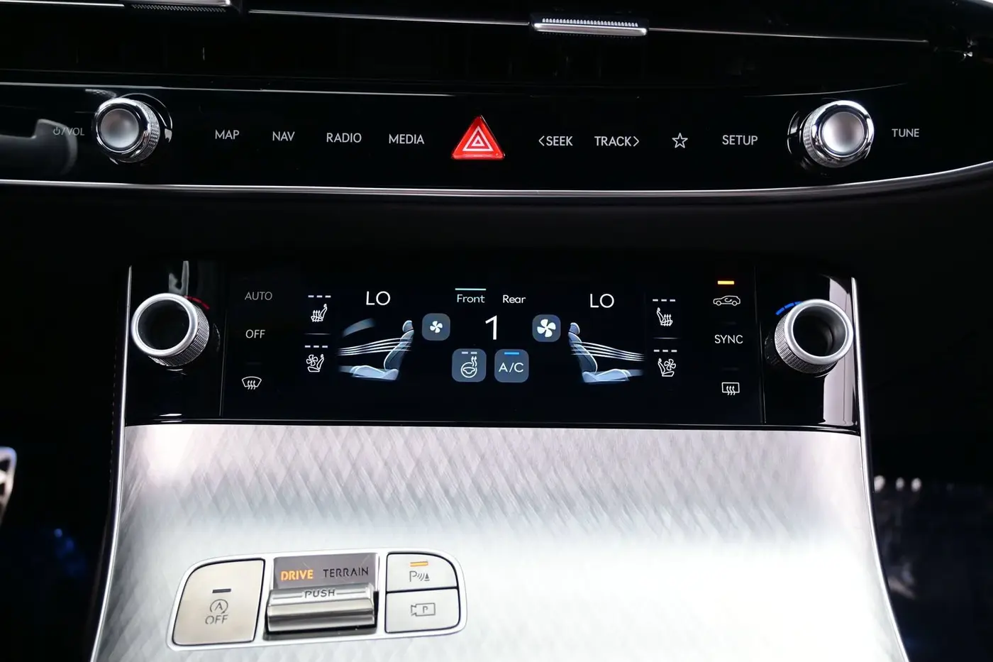 2026 Genesis Gv70 - $53,573