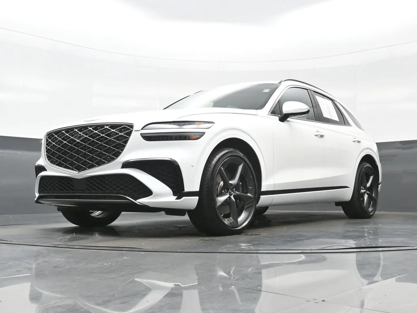 2026 Genesis Gv70 - $53,573