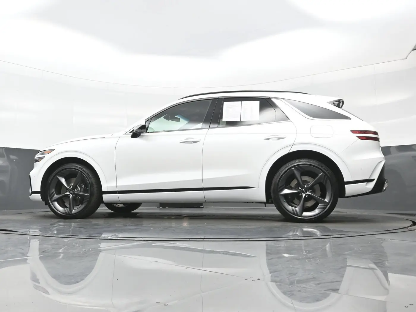 2026 Genesis Gv70 - $53,573
