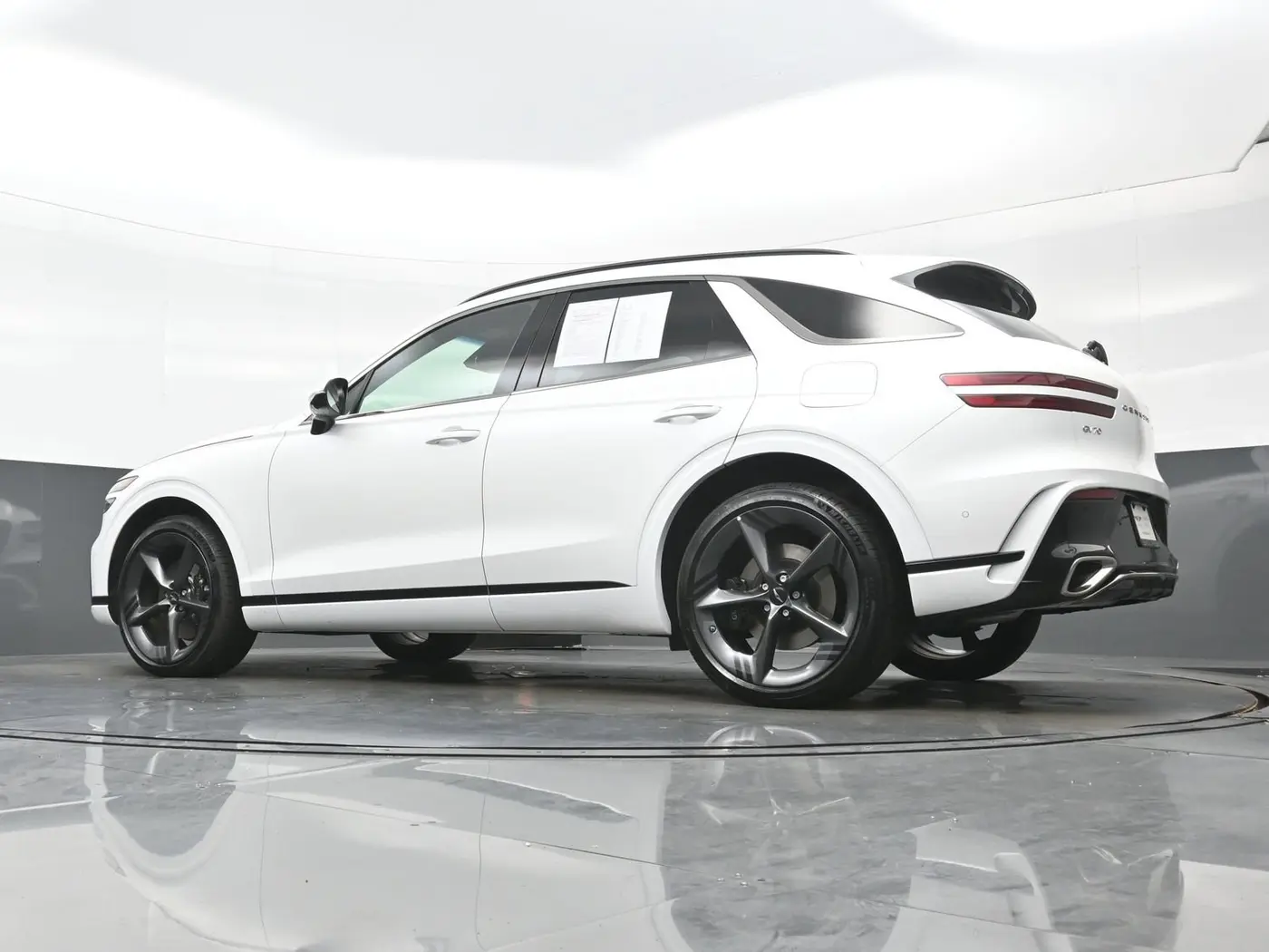 2026 Genesis Gv70 - $53,573