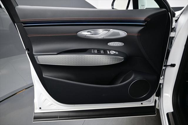 2026 Genesis Gv70 - $53,990