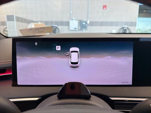 2026 Genesis Gv70 - $53,900