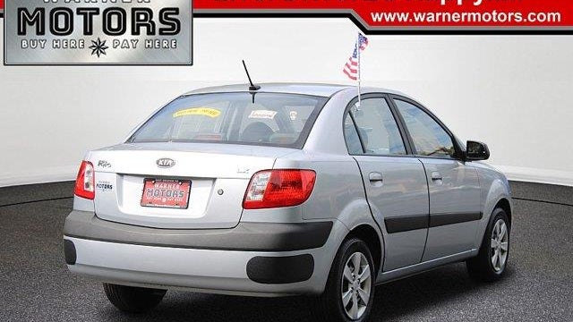 2009 Kia Rio Base