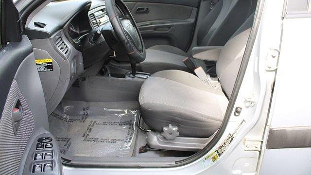 2009 Kia Rio Base