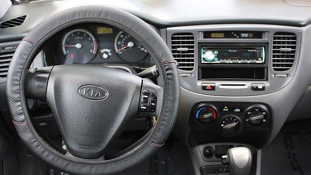 2009 Kia Rio Base