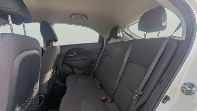 2013 Kia Rio 5-Door LX
