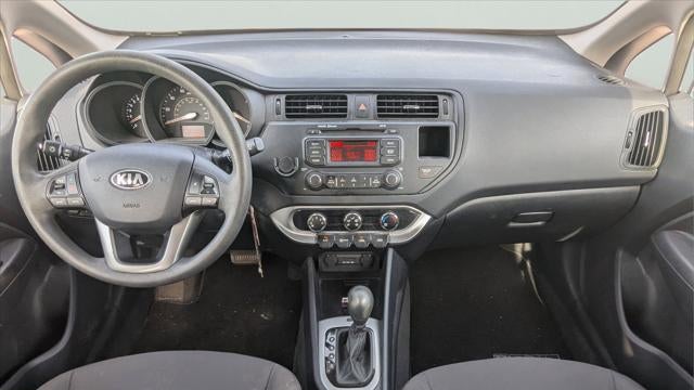 2013 Kia Rio 5-Door LX