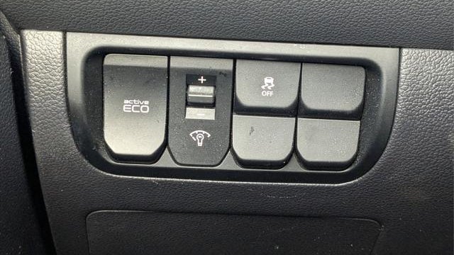 2013 Kia Rio 5-Door LX