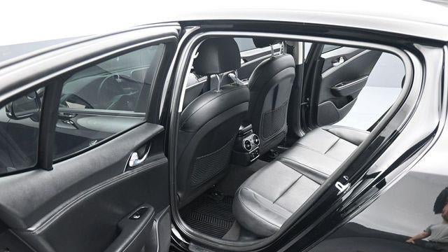 2019 Kia Stinger Base