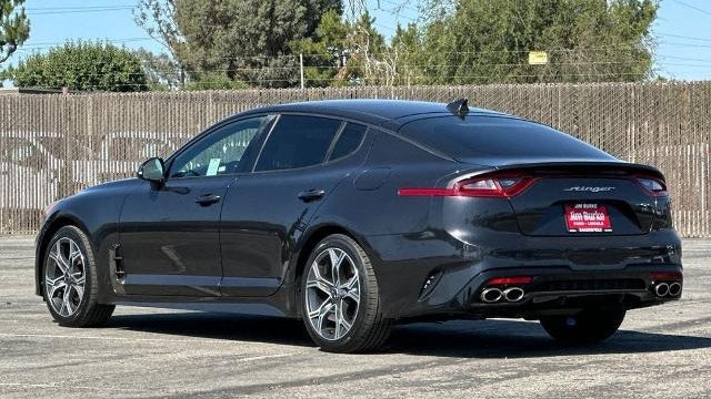 2021 Kia Stinger GT-Line