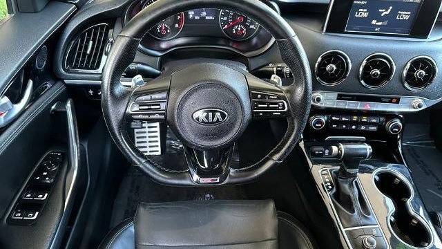 2021 Kia Stinger GT-Line