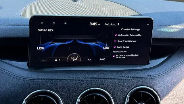 2023 Kia Stinger GT-Line