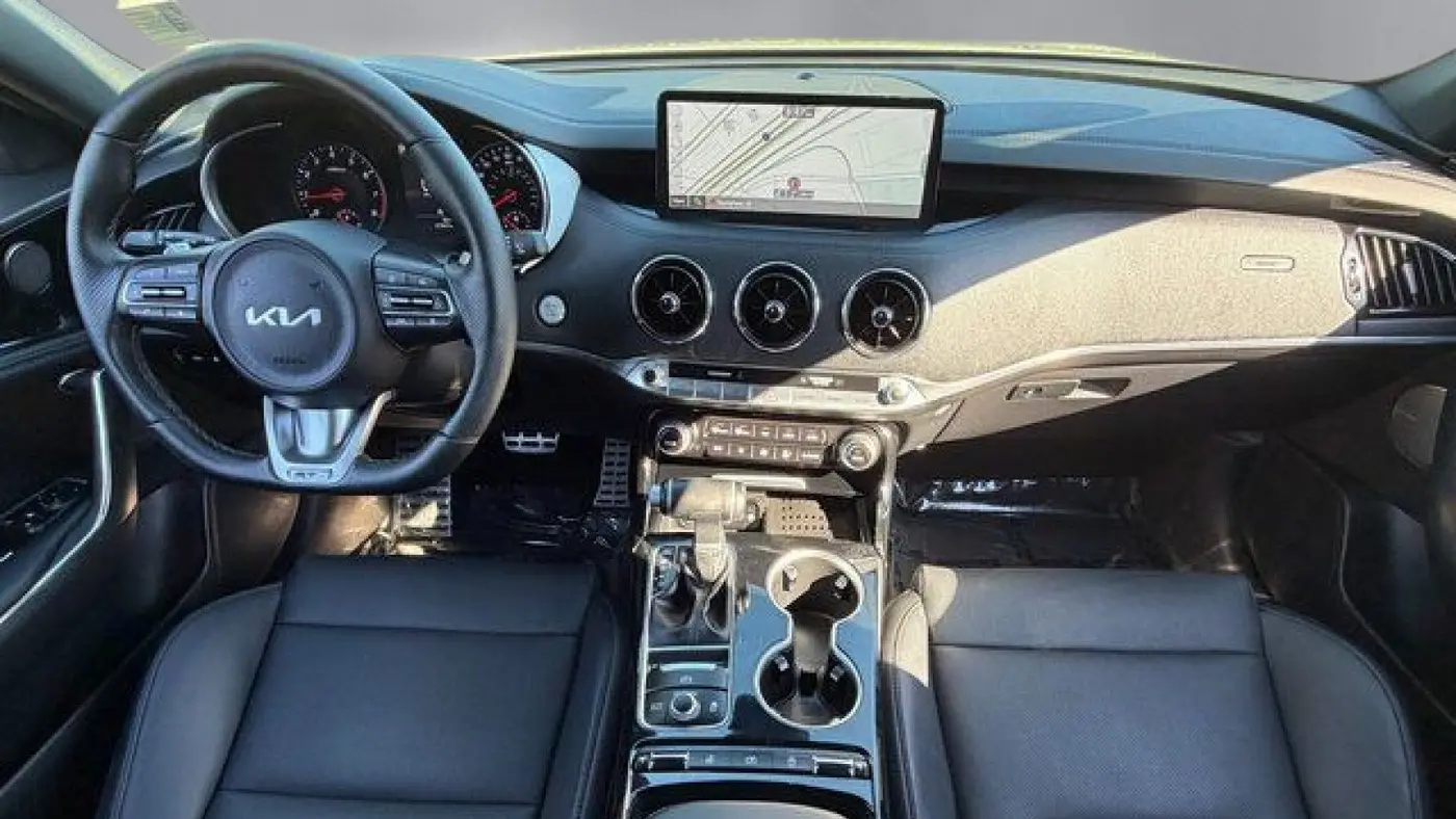 2023 Kia Stinger GT-Line