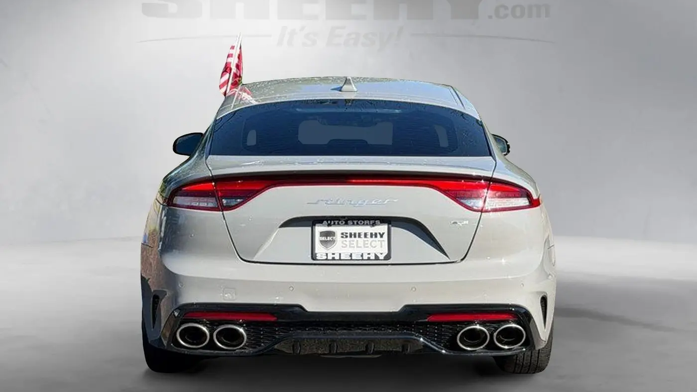 2023 Kia Stinger GT-Line
