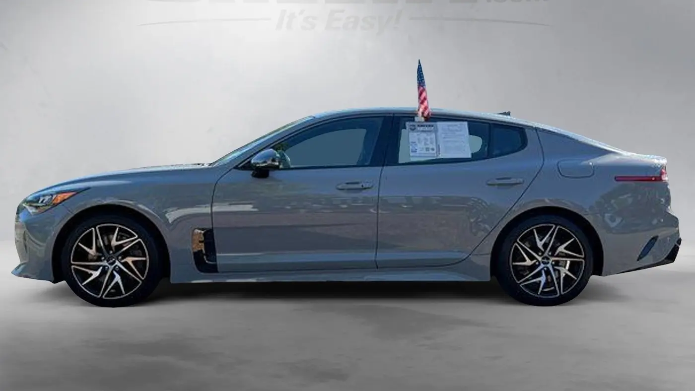2023 Kia Stinger GT-Line