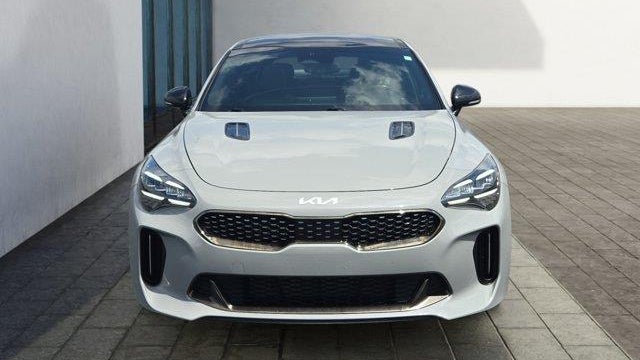 2023 Kia Stinger GT-Line