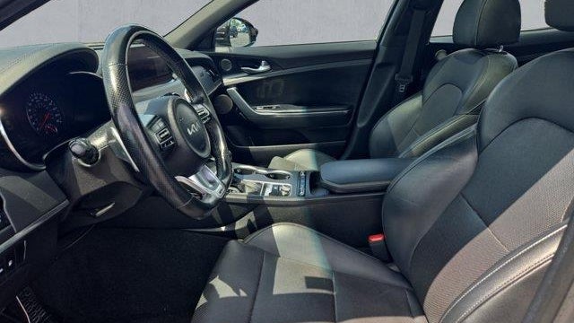 2023 Kia Stinger GT-Line