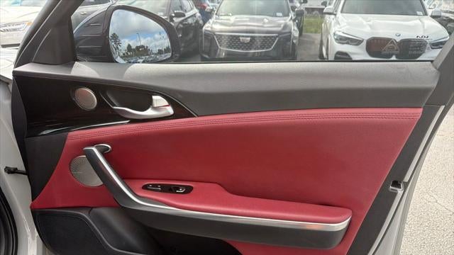 2023 Kia Stinger GT-Line