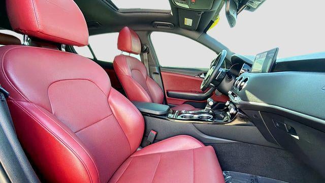 2023 Kia Stinger GT-Line