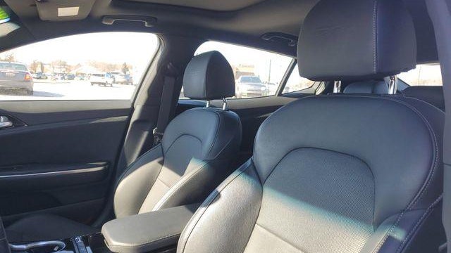 2023 Kia Stinger GT-Line