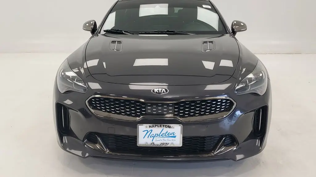 2021 Kia Stinger GT1