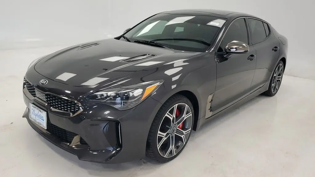 2021 Kia Stinger GT1