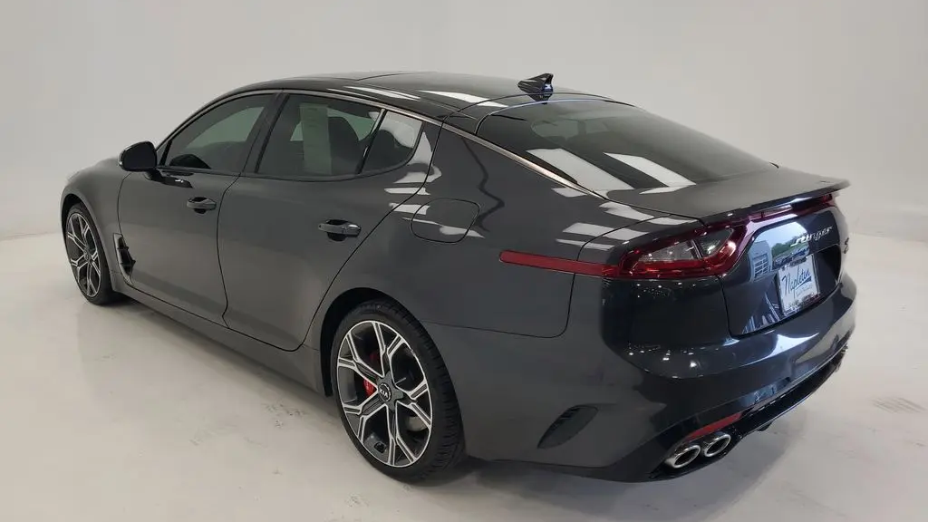 2021 Kia Stinger GT1