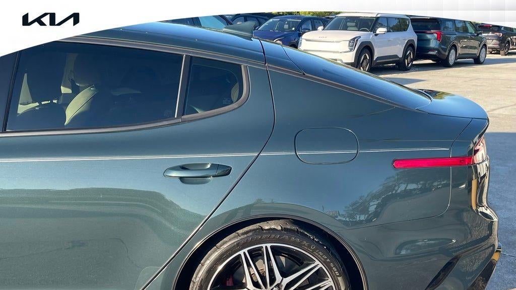 2022 Kia Stinger GT1
