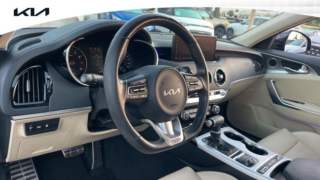 2022 Kia Stinger GT1
