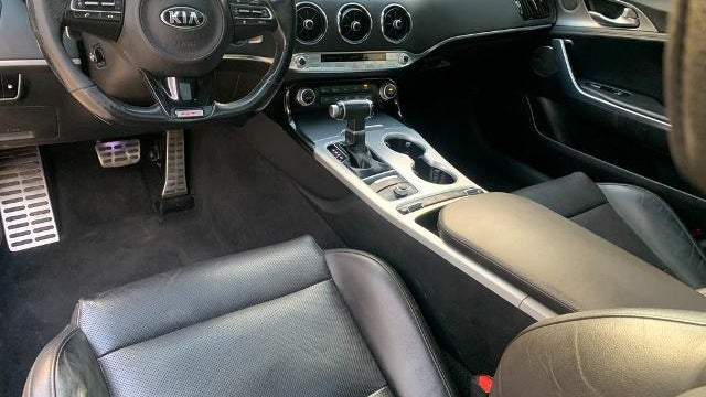 2019 Kia Stinger GT1