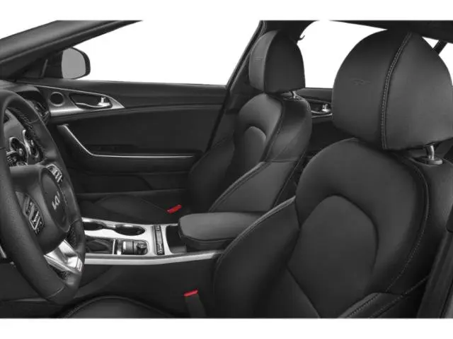 2022 Kia Stinger - $26,940