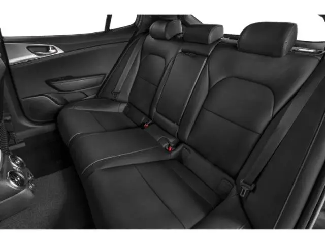 2022 Kia Stinger - $26,940