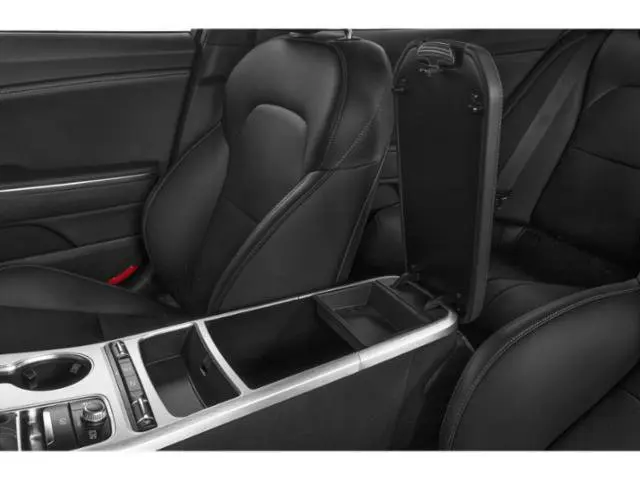 2022 Kia Stinger - $26,940