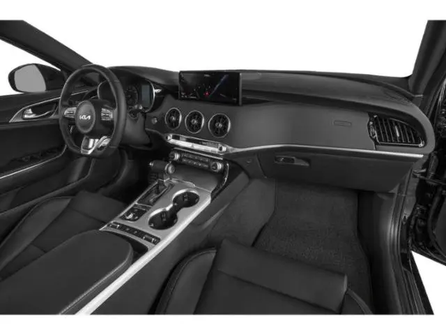 2022 Kia Stinger - $26,940