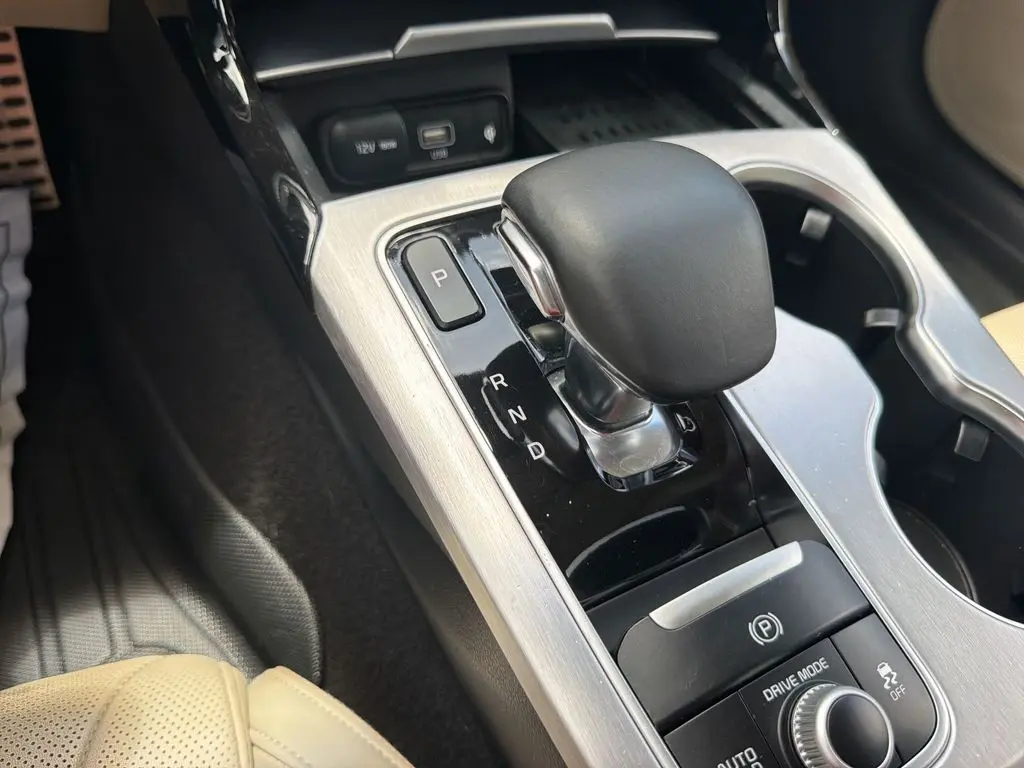 2023 Kia Stinger - $39,480