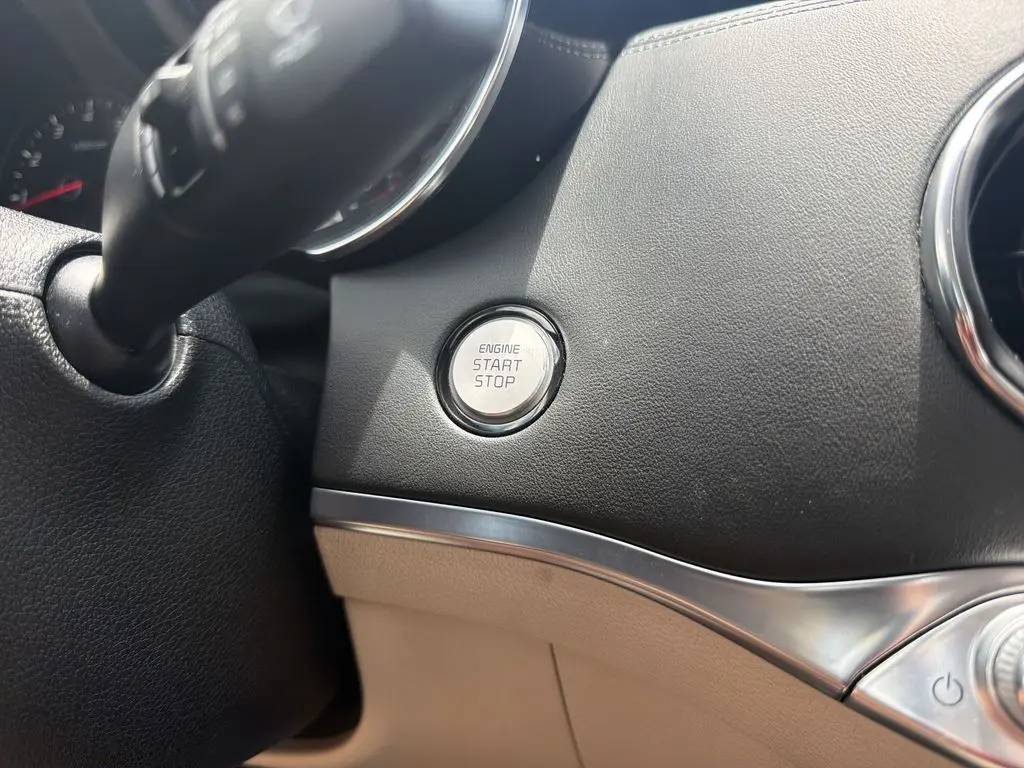 2023 Kia Stinger - $39,480