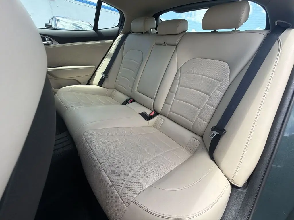 2023 Kia Stinger - $39,480