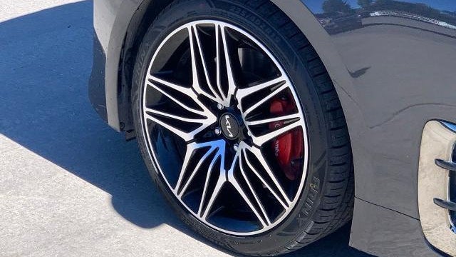 2023 Kia Stinger GT2