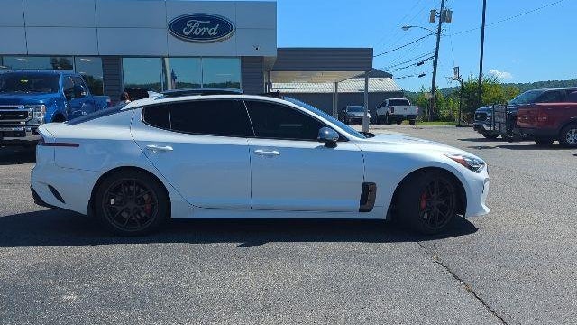 2020 Kia Stinger GT2